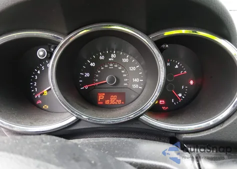 2013 Kia Sorento Lx z USA, uszkodzony, nr VIN 5XYKT4A62DG329745